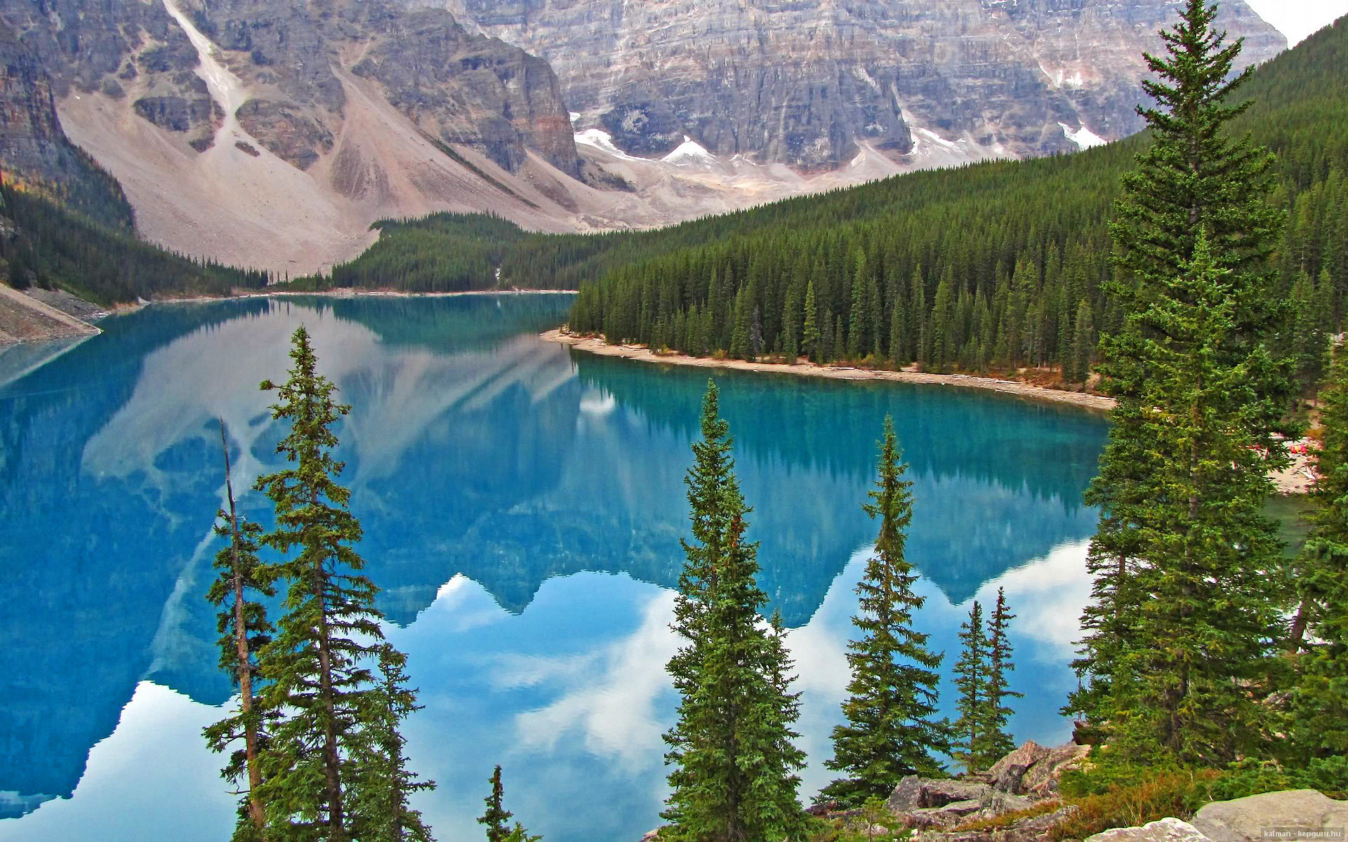 中立B蝶泳选手比赛节奏趋于成熟，中游体育蝶泳视频