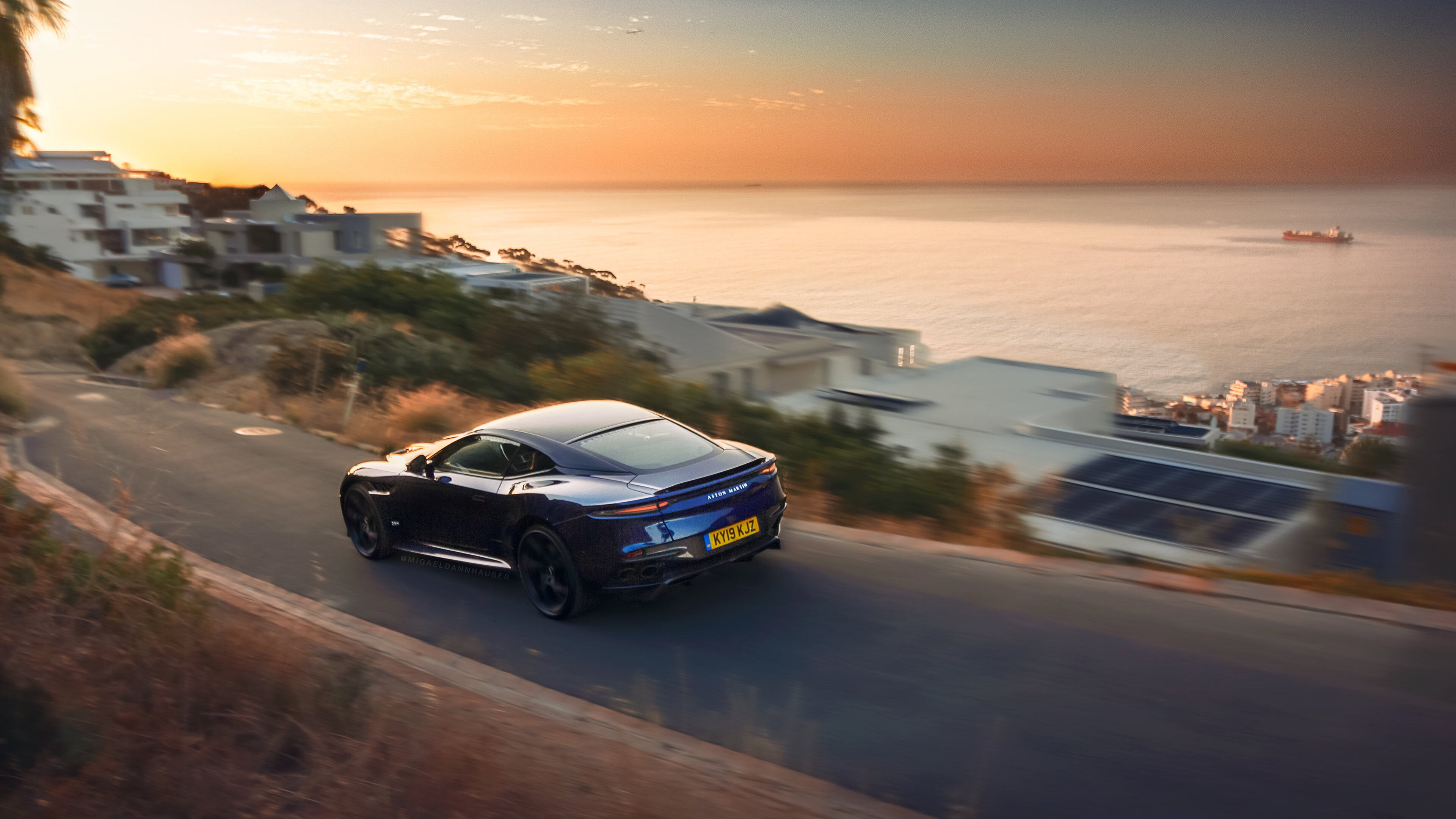 外教更迭频繁导致战术不连贯